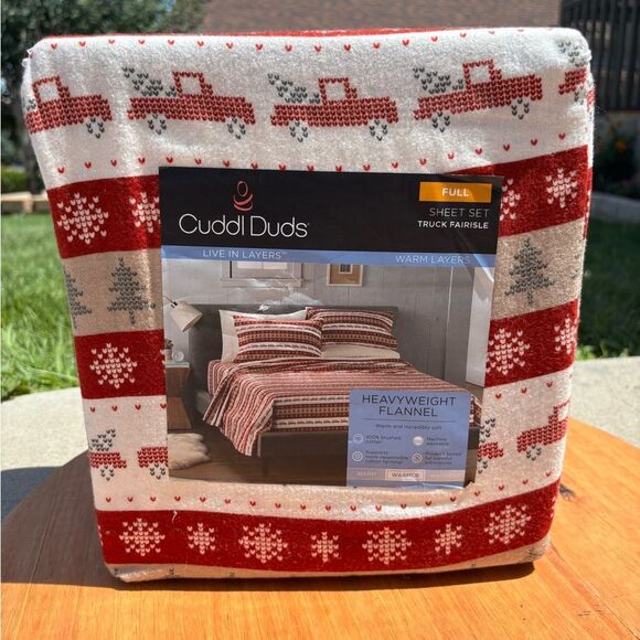 Cuddl Duds Full Size Heavyweight Flannel Sheet Set Christmas Red Truck Design - Picture 1 of 8